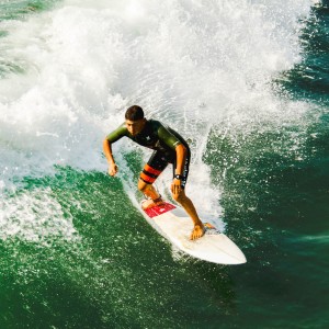 开云ios下载-活塞队新秀表现令人期待，活塞队队球员名单